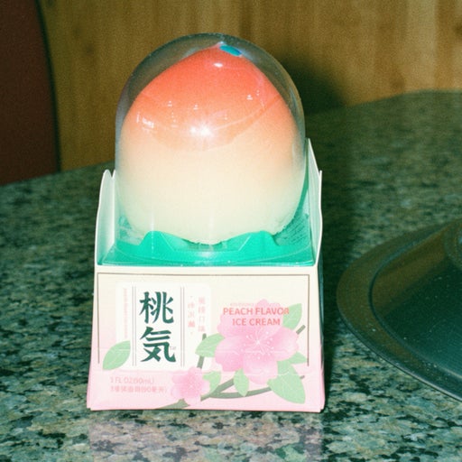 PEACH ICE CREAM