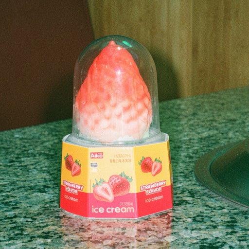 STRAWBERRY ICE CREAM